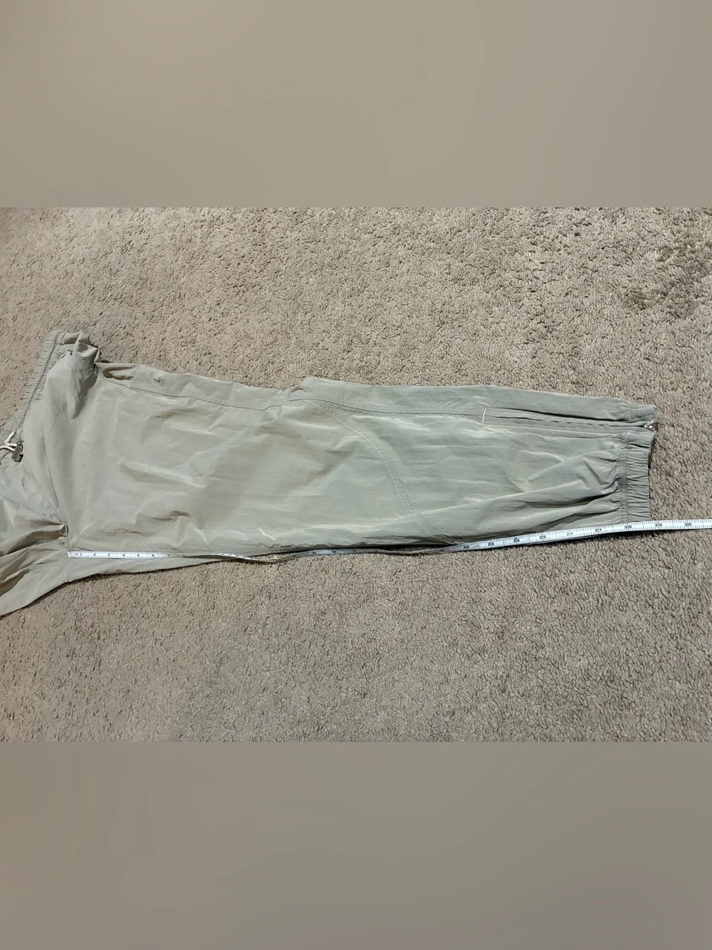 Lululemon Evergreen Track Pant Size 10 Cafe Au Lait Water Repel Windproof Pocket
